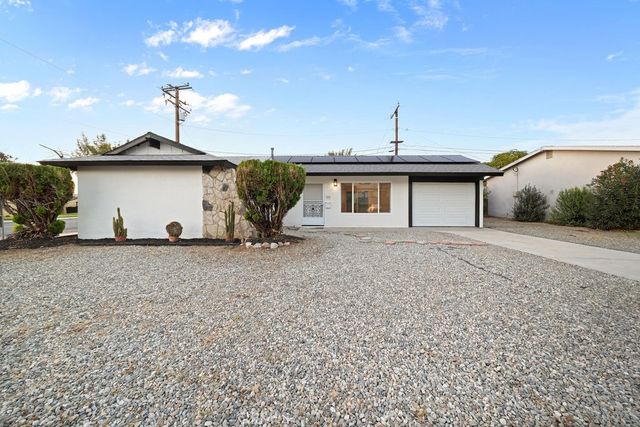 500 E Thornton, Hemet, CA 92543