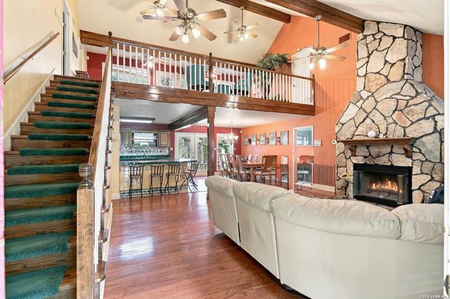1180 Elm Valley, Bulverde, TX 78163