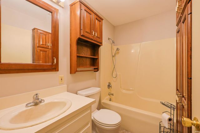 525 Hasty Street, Huntington, IN 46750