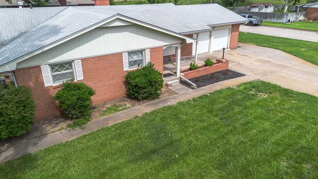 3955 N Athenian, Wichita, KS 67204