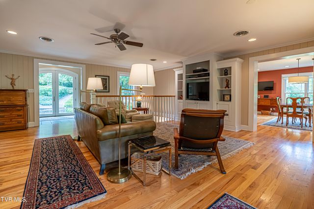 16020 Mendota Road, Abingdon, VA 24210