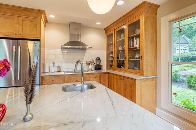 16020 Mendota Road, Abingdon, VA 24210