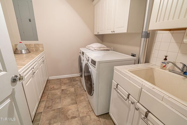 16020 Mendota Road, Abingdon, VA 24210