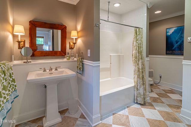 16020 Mendota Road, Abingdon, VA 24210