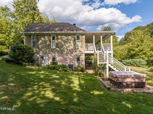 16020 Mendota Road, Abingdon, VA 24210