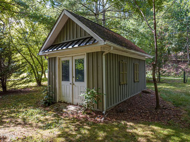 16020 Mendota Road, Abingdon, VA 24210