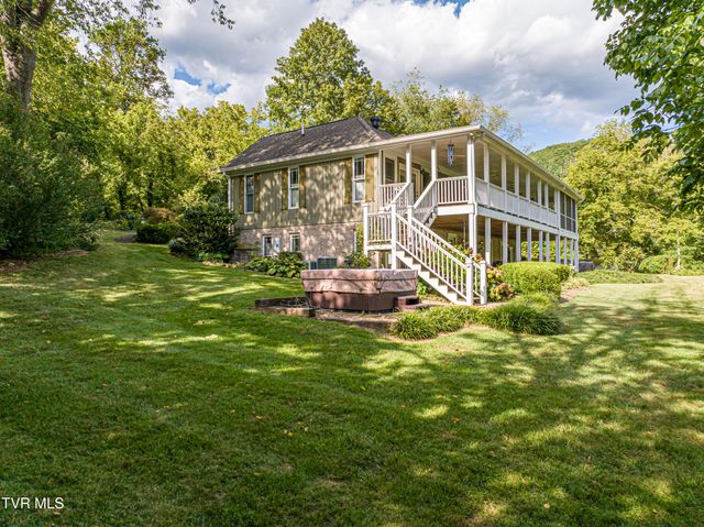 16020 Mendota Road, Abingdon, VA 24210