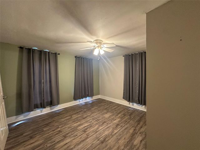423 N Avenue A, Freeport, TX 77541