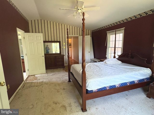 4215 BUFFALO RD, Mount Airy, MD 21771