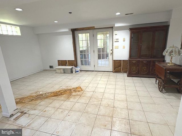 4215 BUFFALO RD, Mount Airy, MD 21771