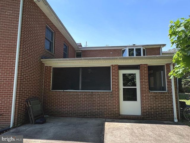 4215 BUFFALO RD, Mount Airy, MD 21771