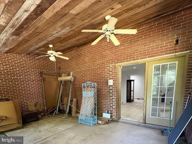 4215 BUFFALO RD, Mount Airy, MD 21771