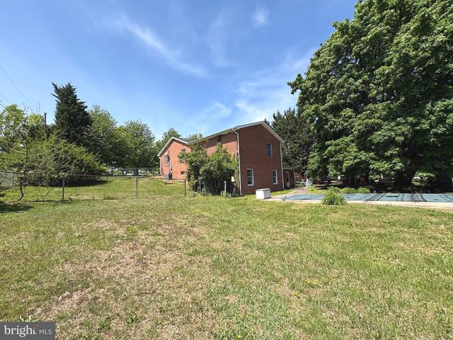 4215 BUFFALO RD, Mount Airy, MD 21771