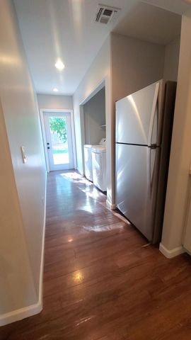 4128 N 46th Place, Phoenix, AZ 85018