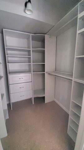 4128 N 46th Place, Phoenix, AZ 85018