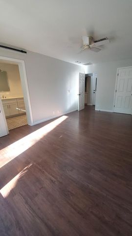 4128 N 46th Place, Phoenix, AZ 85018