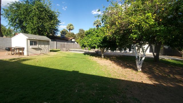 4128 N 46th Place, Phoenix, AZ 85018
