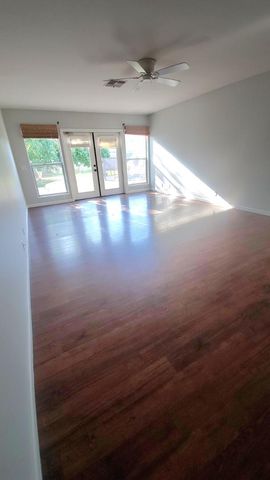 4128 N 46th Place, Phoenix, AZ 85018