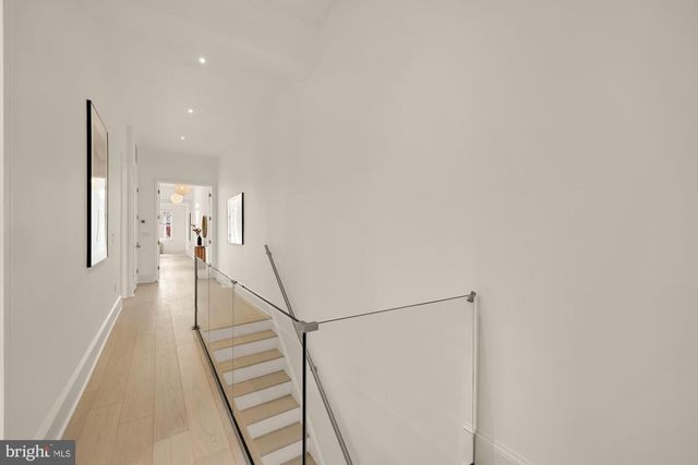 329 8TH ST NE, Washington, DC 20002