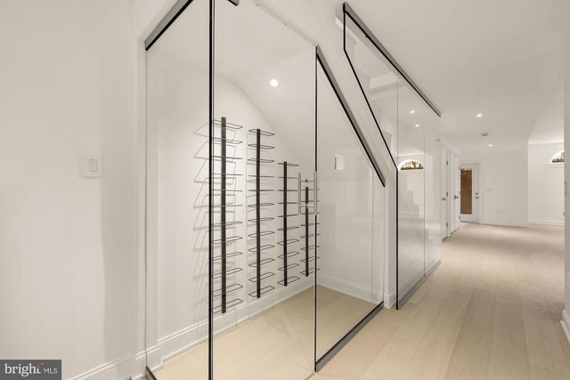 329 8TH ST NE, Washington, DC 20002