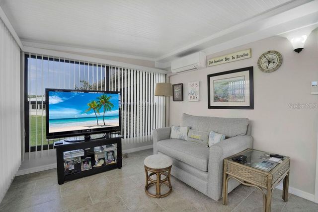 307 AVENUE OF DUKES, Nokomis, FL 34275
