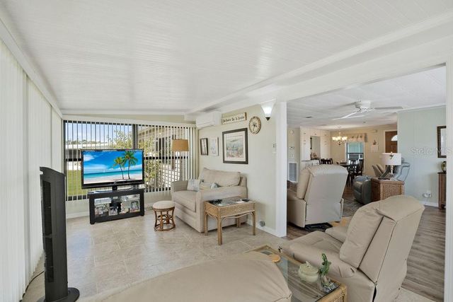 307 AVENUE OF DUKES, Nokomis, FL 34275
