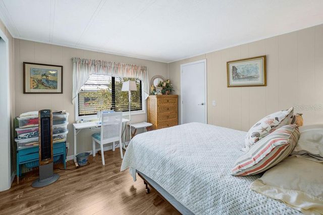 307 AVENUE OF DUKES, Nokomis, FL 34275