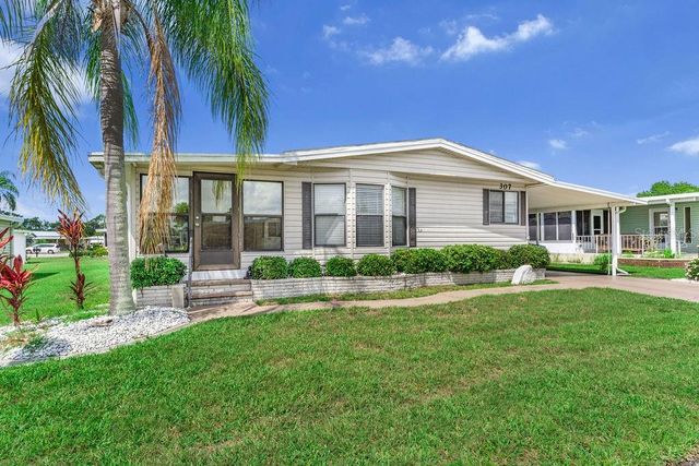 307 AVENUE OF DUKES, Nokomis, FL 34275