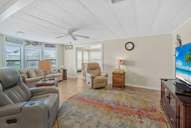 307 AVENUE OF DUKES, Nokomis, FL 34275