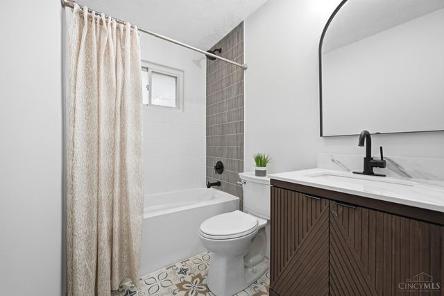 5986 Ricky Drive, Fairfield, OH 45014