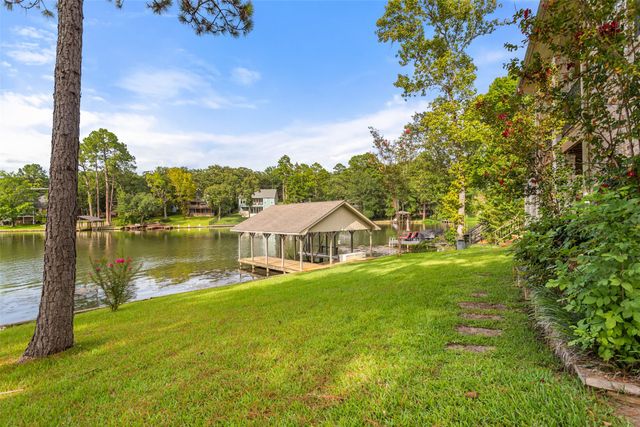 521 Hideaway Lane Central Lane, Hideaway, TX 75771