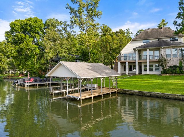 521 Hideaway Lane Central Lane, Hideaway, TX 75771