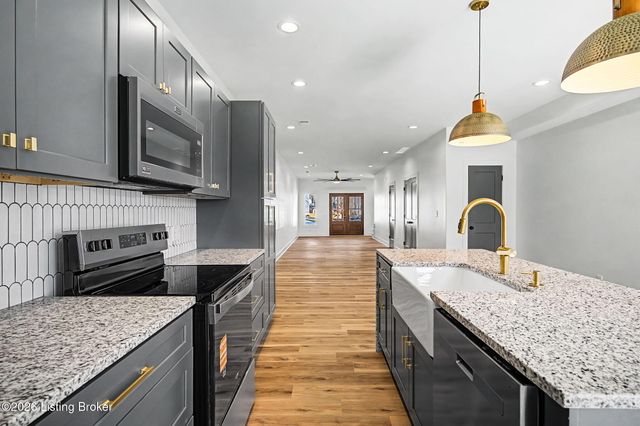 932 E Madison St, Louisville, KY 40204