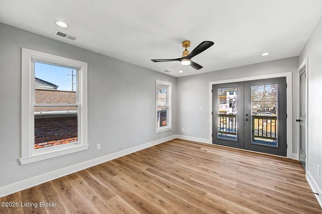 932 E Madison St, Louisville, KY 40204