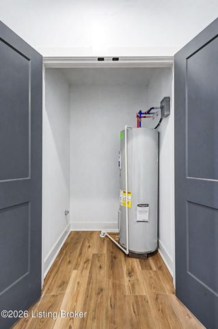 932 E Madison St, Louisville, KY 40204