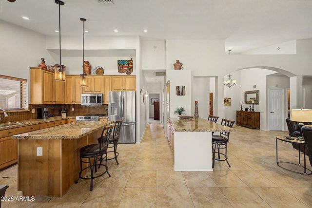 6463 E Palm Street, Mesa, AZ 85215