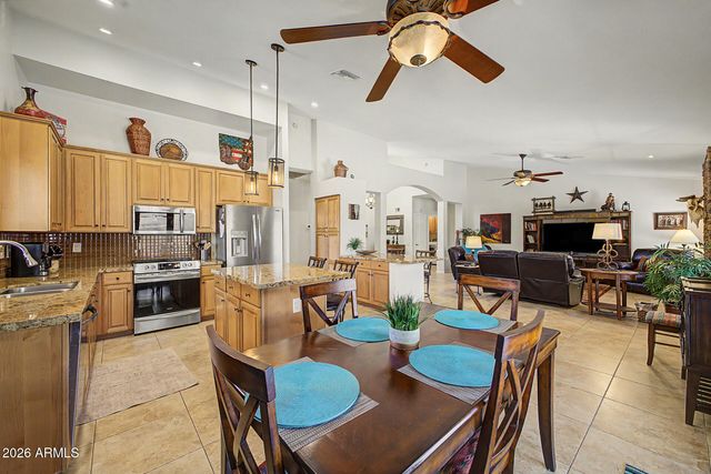6463 E Palm Street, Mesa, AZ 85215