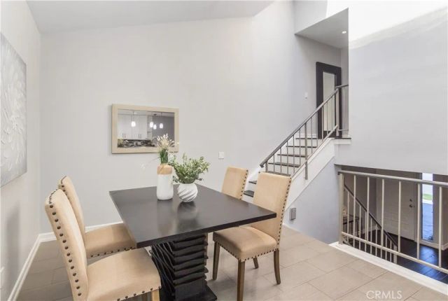 4327 Freedom 5, Calabasas, CA 91302