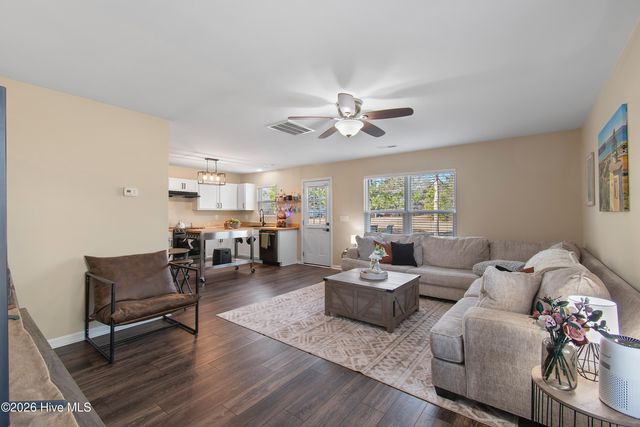 1491 Round Ridge Road SE, Bolivia, NC 28422