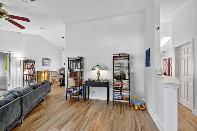 2700 Yarmouth Drive, Wellington, FL 33414