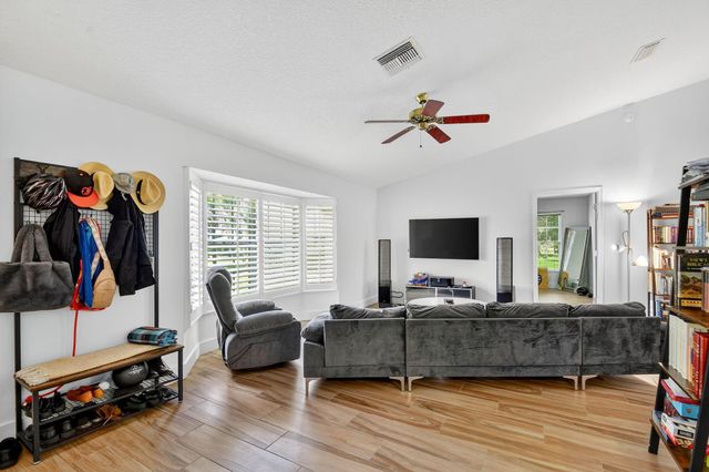 2700 Yarmouth Drive, Wellington, FL 33414