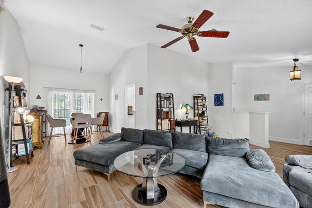 2700 Yarmouth Drive, Wellington, FL 33414