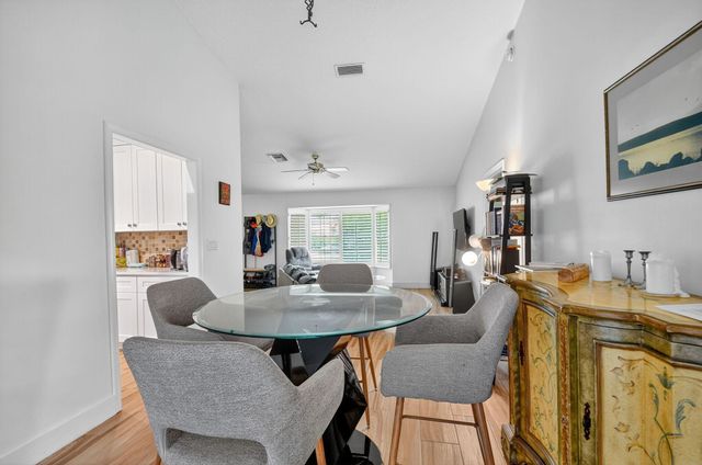 2700 Yarmouth Drive, Wellington, FL 33414