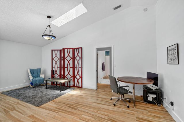 2700 Yarmouth Drive, Wellington, FL 33414