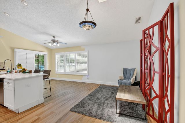 2700 Yarmouth Drive, Wellington, FL 33414