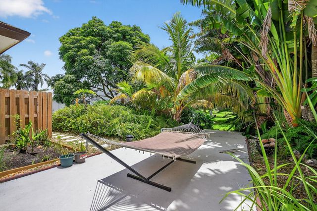 2700 Yarmouth Drive, Wellington, FL 33414