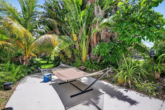 2700 Yarmouth Drive, Wellington, FL 33414