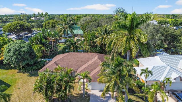 2700 Yarmouth Drive, Wellington, FL 33414