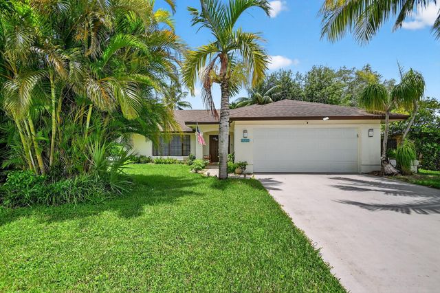 2700 Yarmouth Drive, Wellington, FL 33414