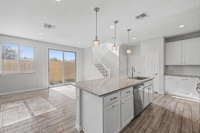 1724 S 82ND Place, Mesa, AZ 85209